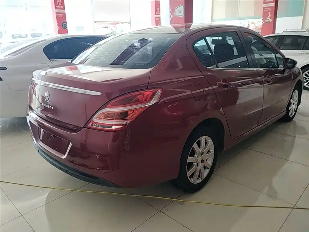Peugeot 308 2014 Model Joy Edition Classic 1.6L Automatic Trend Style фото 7