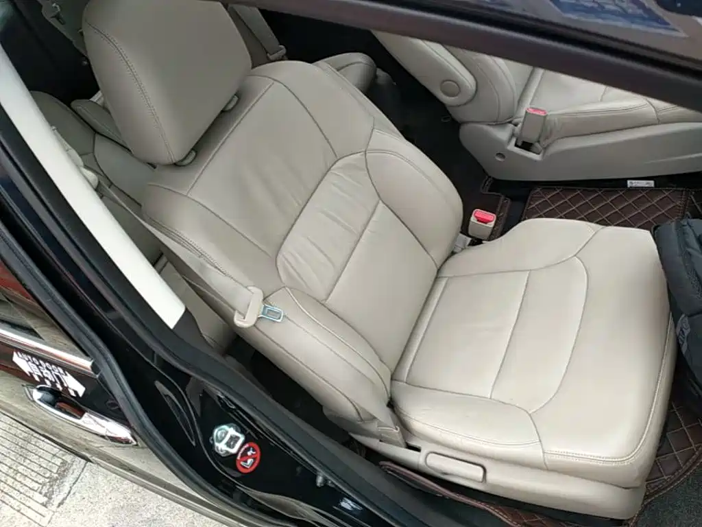 Фото 25 - Honda Odyssey