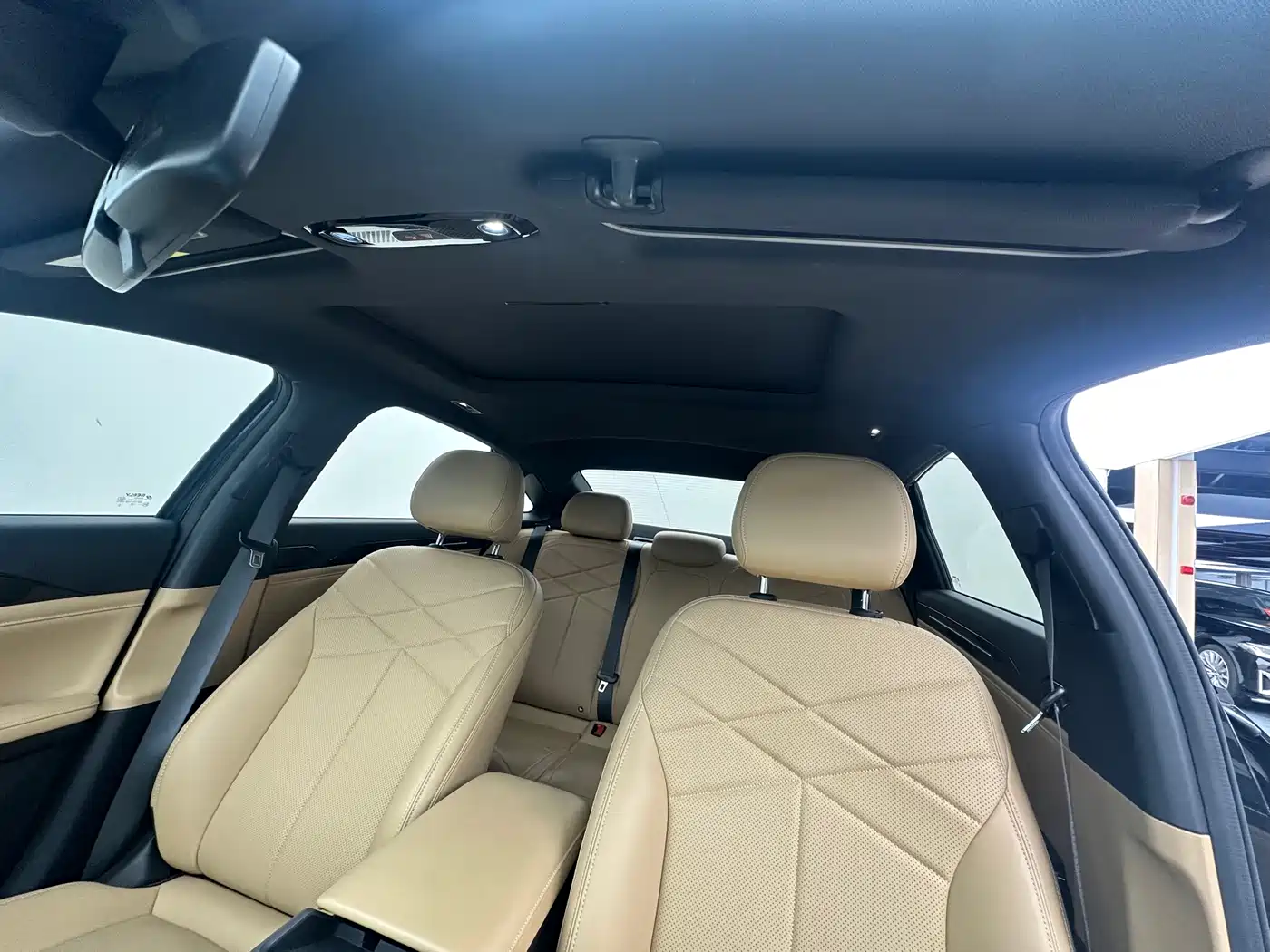 Geely Galaxy Galaxy L6 2024 125km PLUS Soaring Dragon Edition фото 5