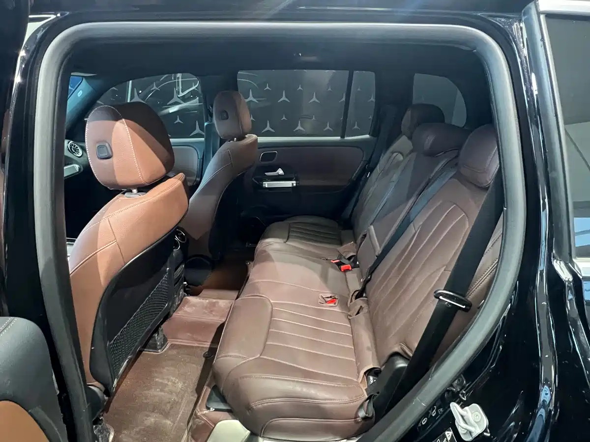 Mercedes-Benz GLB 2025 GLB 220 Dynamic фото 9