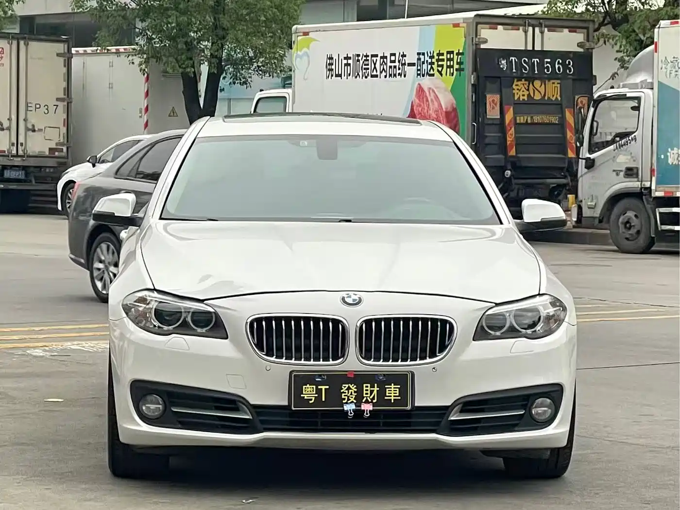 BMW 5 Series 2014 528Li xDrive Premium фото 2