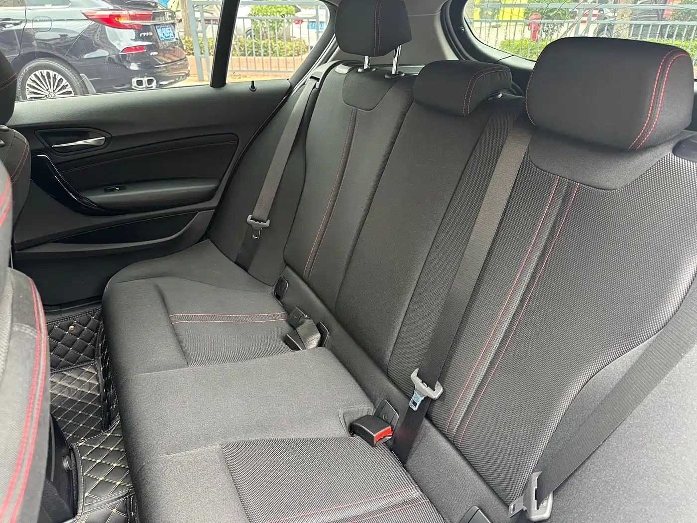 BMW 1 Series (Import) 2016 120i Sport Design Package фото 19