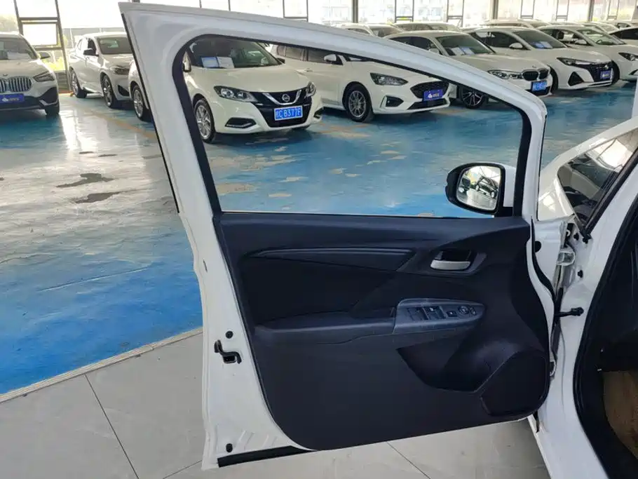 Honda Fit, миниатюра 7