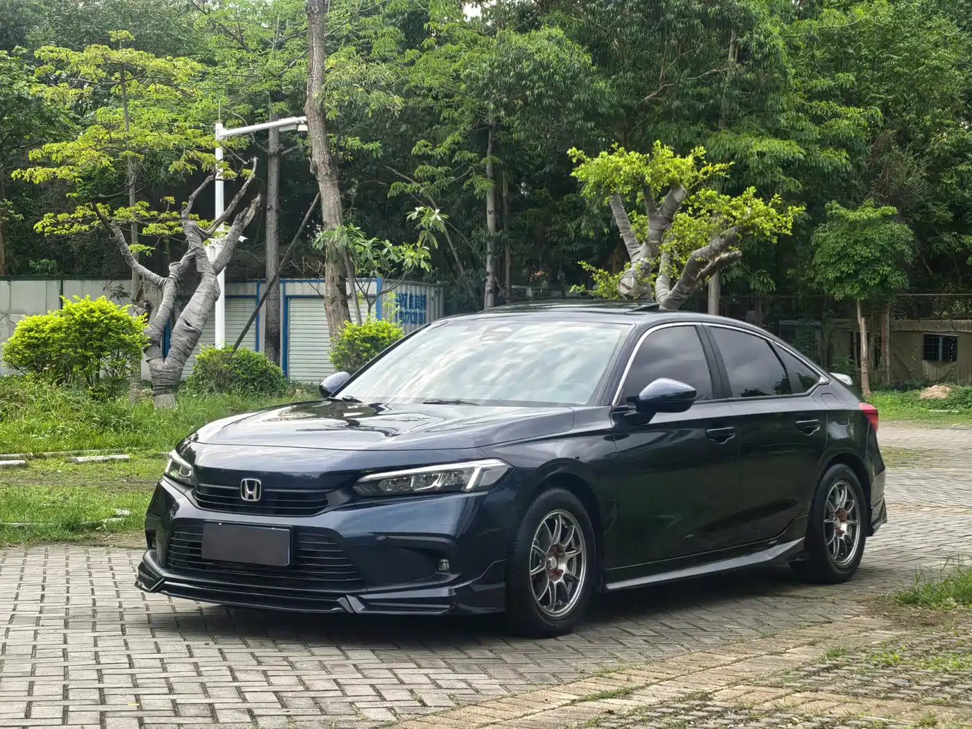 Фото 1 - Honda Civic