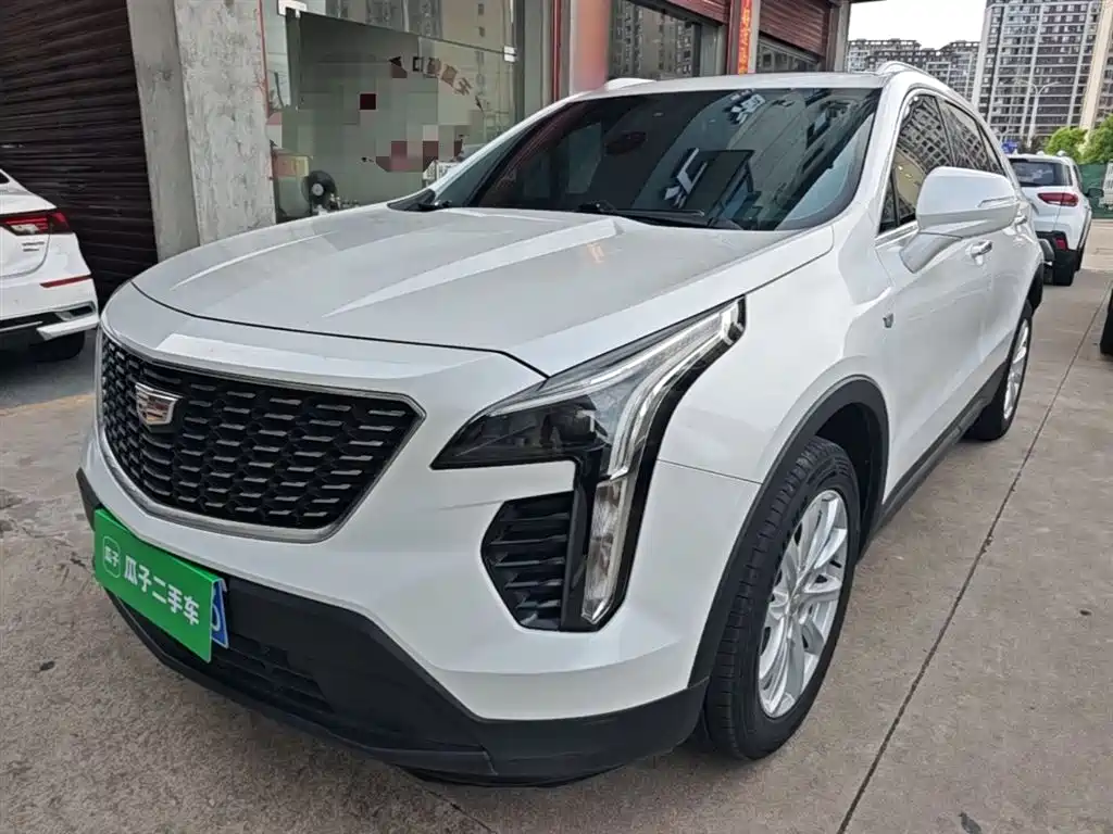 Cadillac XT4 2021 28T FWD Technology Edition