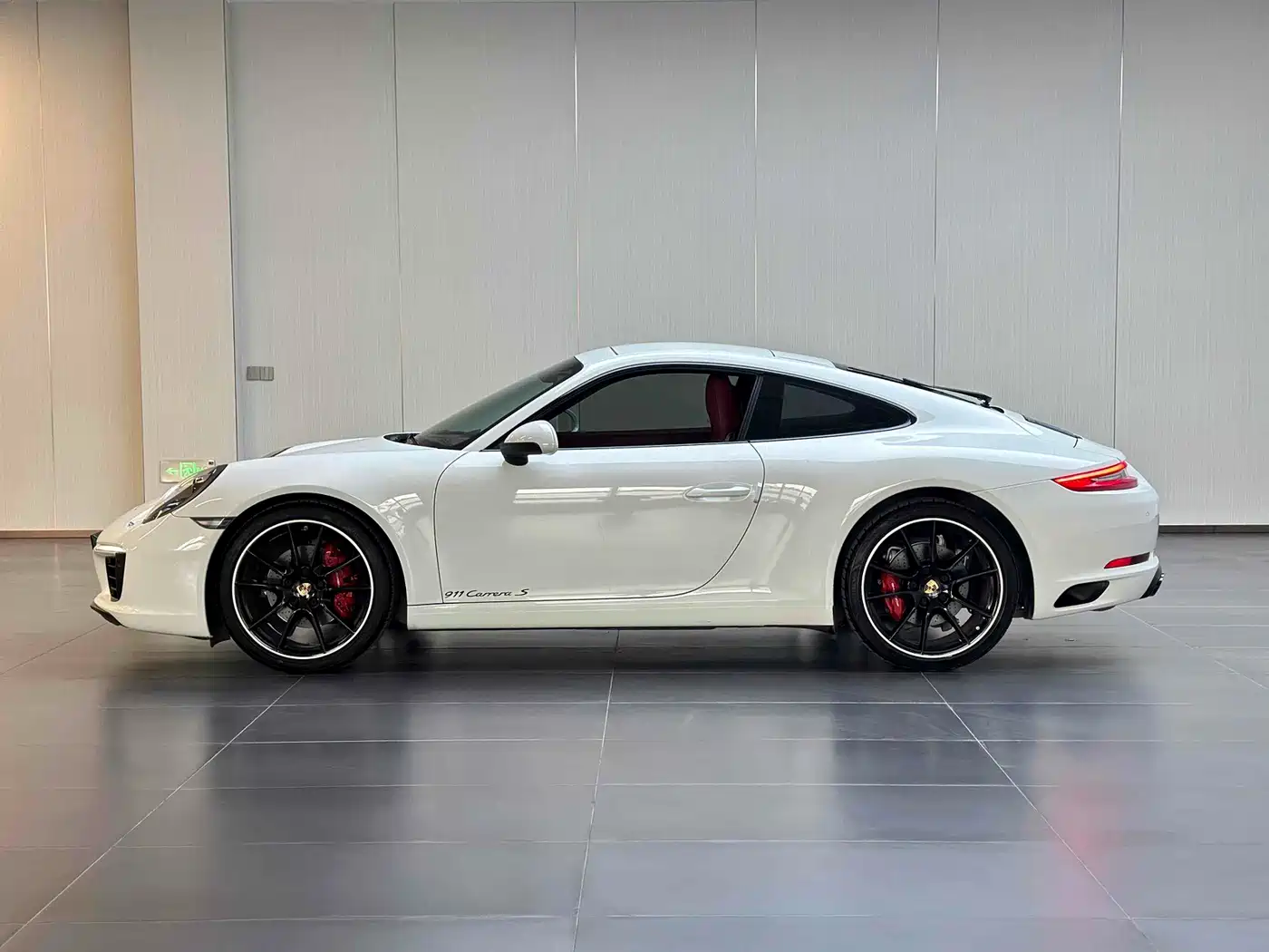 Porsche 911 2016 Carrera 3.0T фото 7