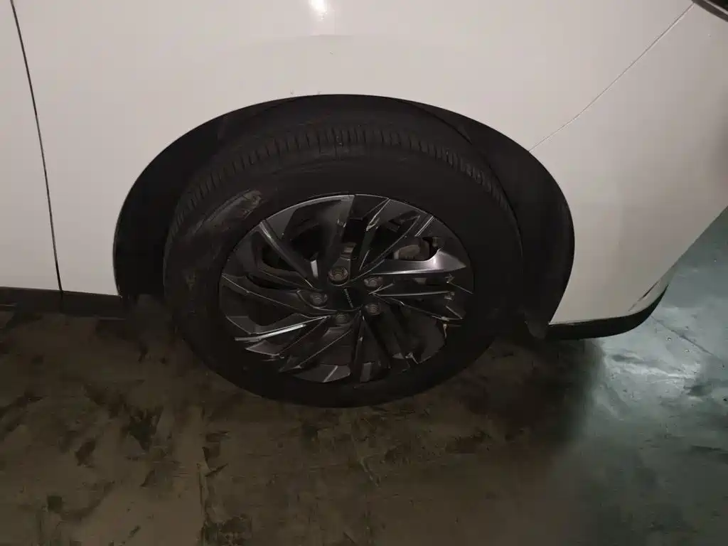 Maxus Maxus G50 2019 2019 1.5T Automatic Luxury Edition China VI