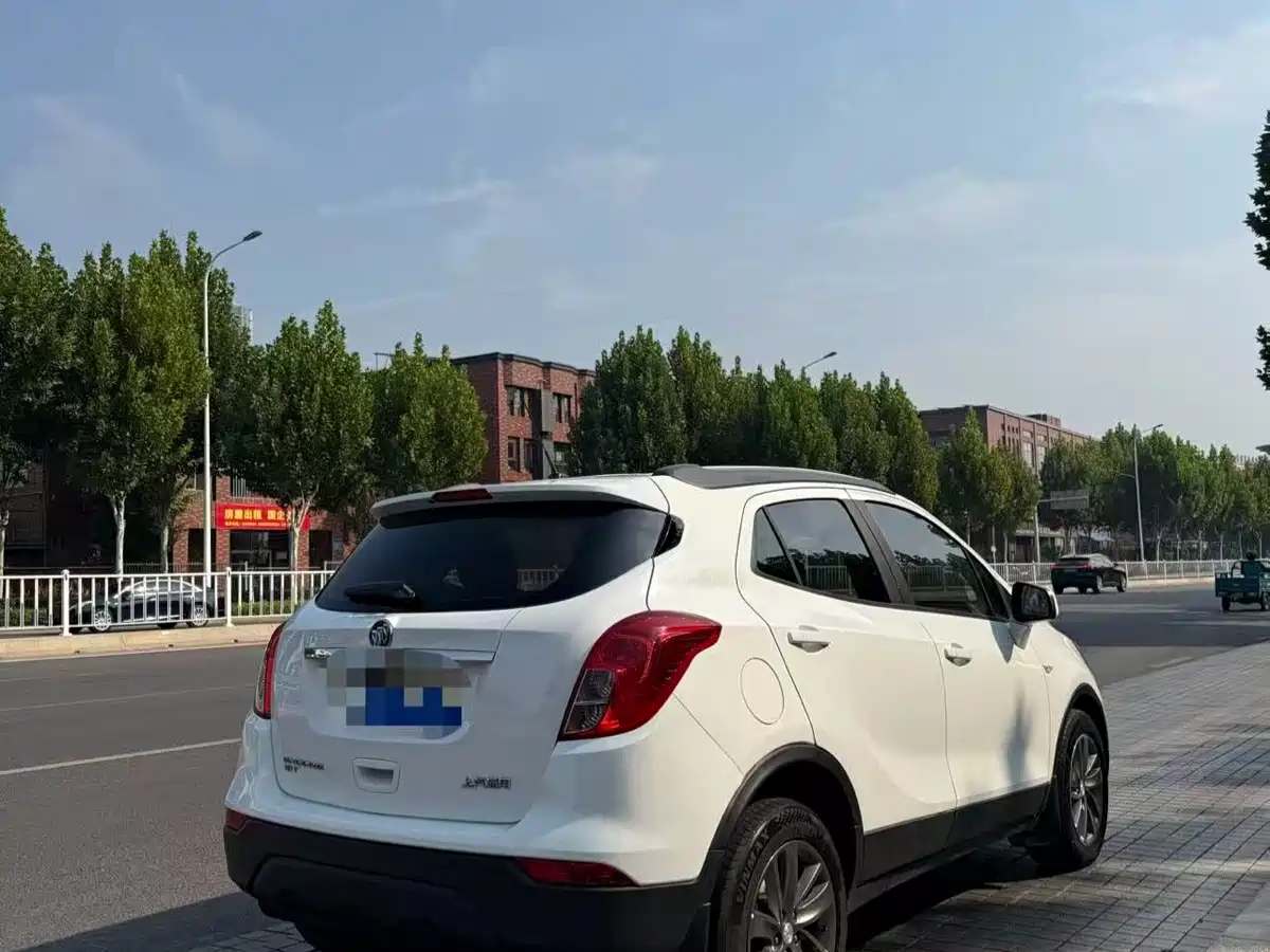 Фото 6 - Buick Encore