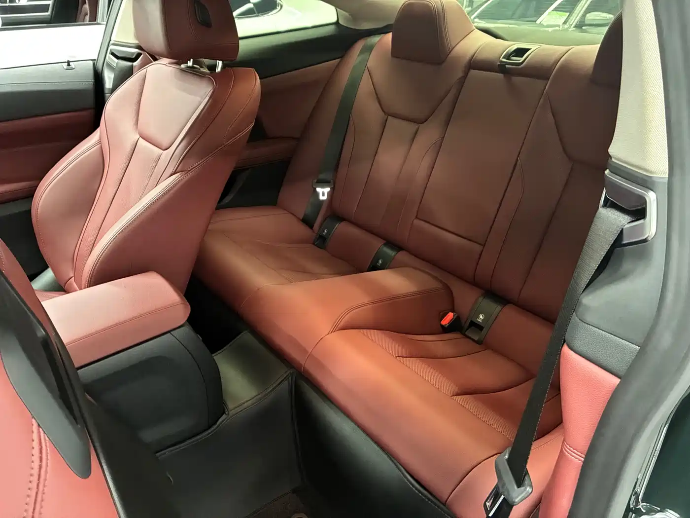 BMW 4-SERIES