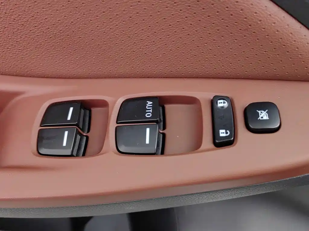 BYD G5 2016 2014 1.5TID Automatic Flagship Type