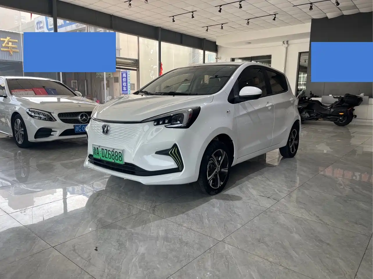 Фото 1 - Changan Benben E-Star
