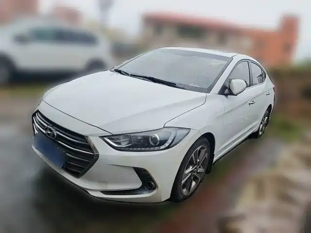 Hyundai Elantra 2019
