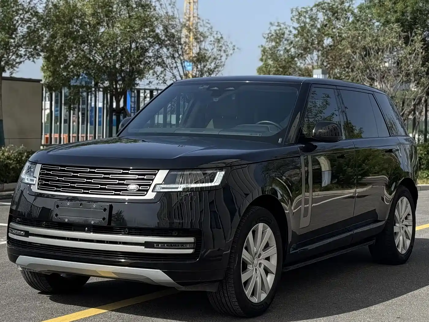 Land Rover Range Rover 2023 2023 3.0 L6 400PS Golden Age 7-Seater Long Wheelbase