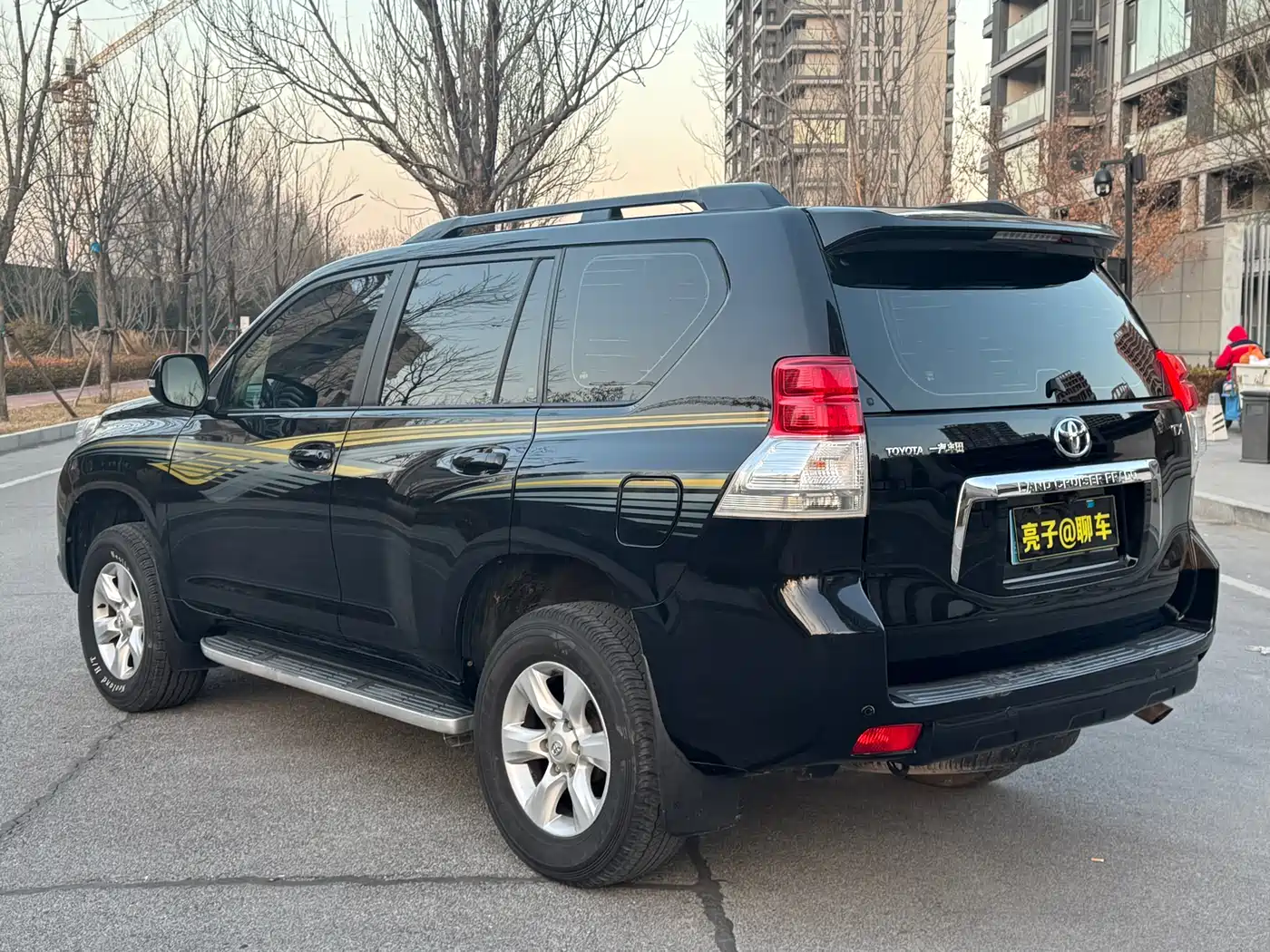 Toyota Prado 2010 4.0L Automatic TX-L фото 7