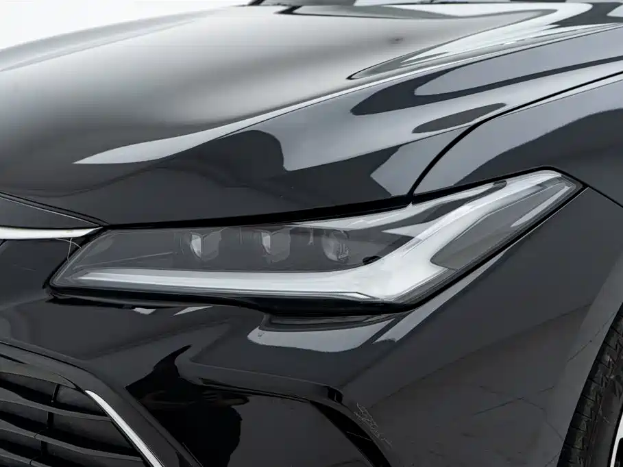 Toyota Avalon 2022 2.0L Luxury Edition фото 10