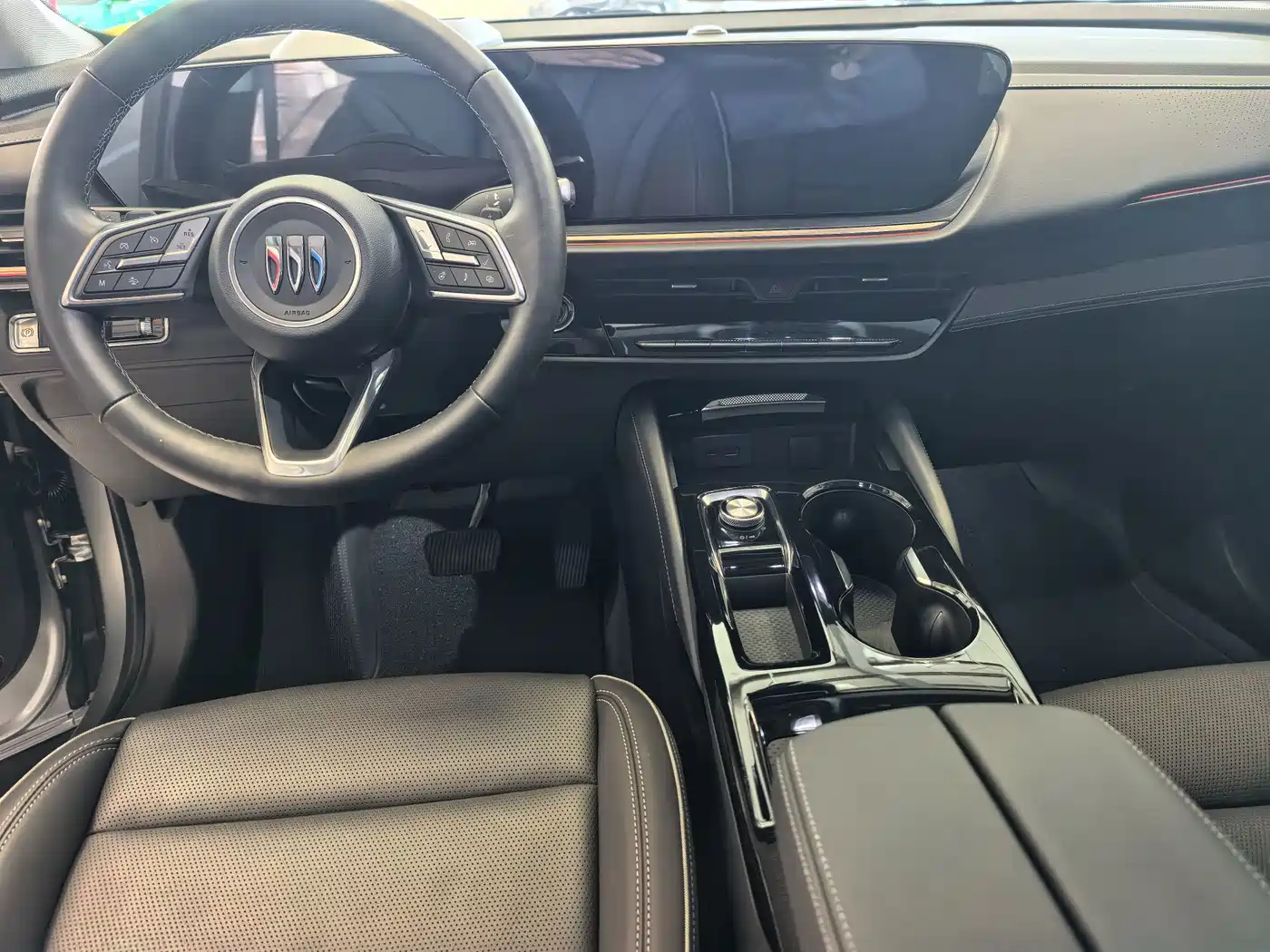 Buick Envision Plus 2025 2025 Enclave Plus AWD Avenir