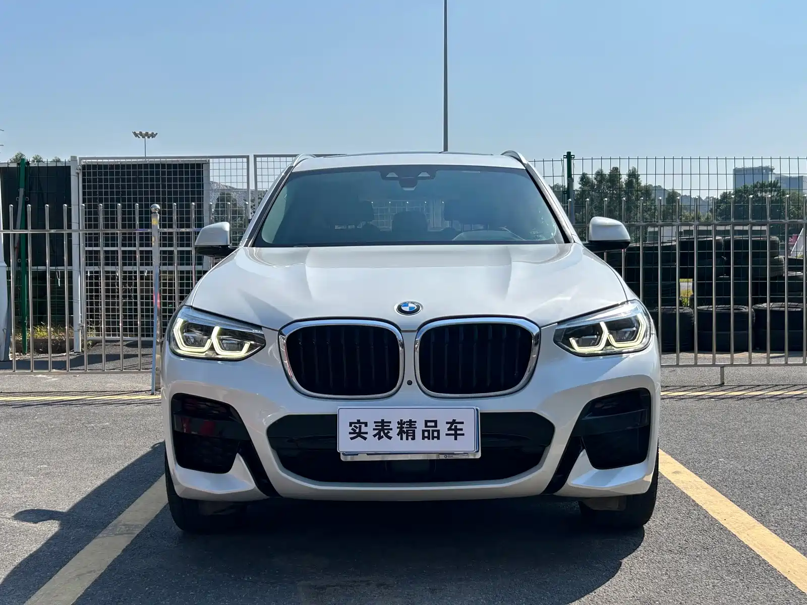 Photo 2 - BMW X3