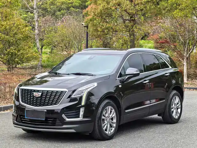 CADILLAC XT5