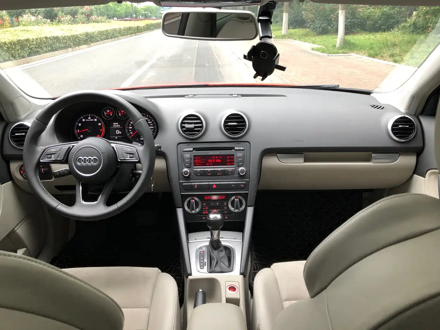 Audi A3 (Import) 2013 Sportback 35 TFSI Premium фото 9