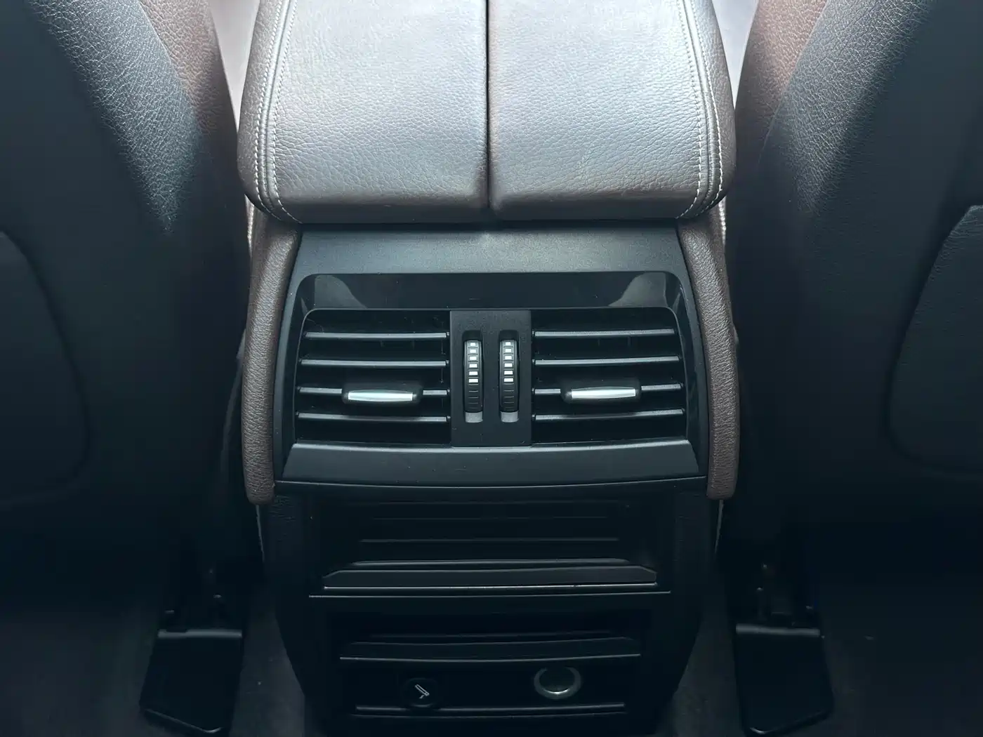 BMW X5 (Import) 2015 xDrive28i фото 14