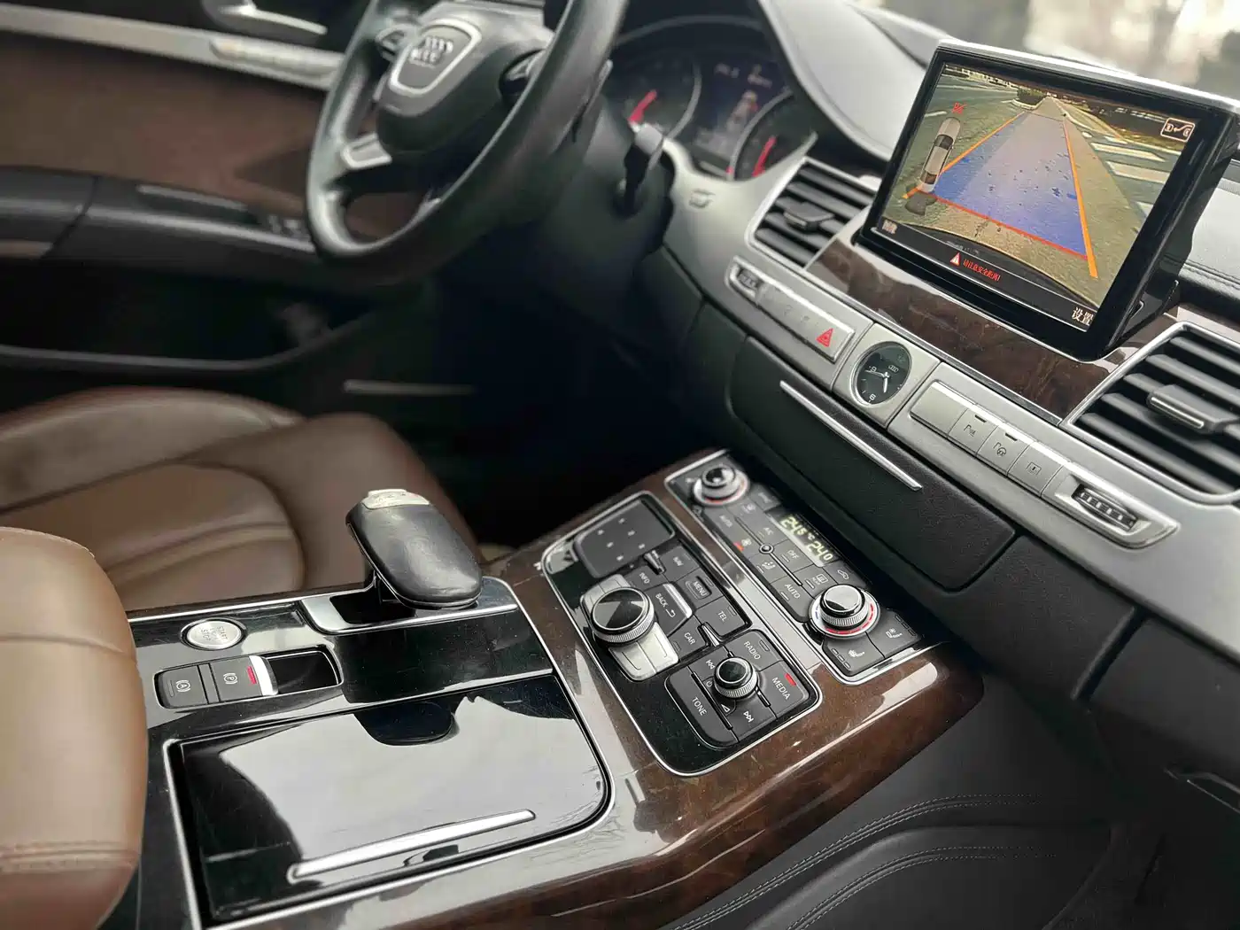 Audi A8 2014 A8L 50 TFSI quattro Luxury фото 12
