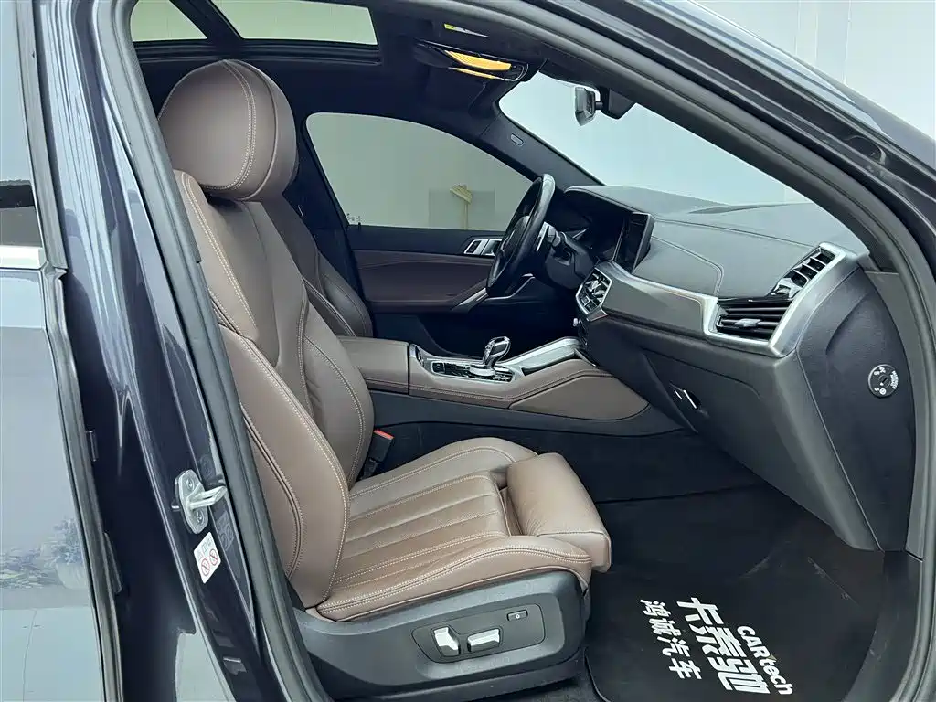 BMW X6 2021 xDrive30i M Sport Package фото 19