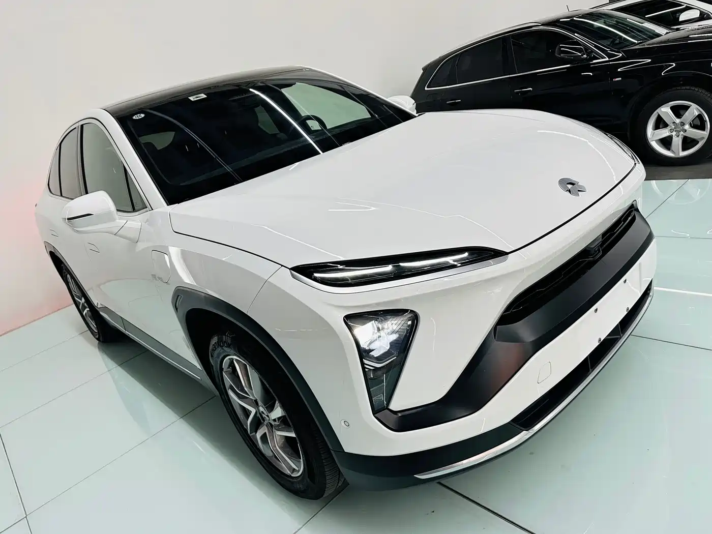 Photo 8 - NIO EC6