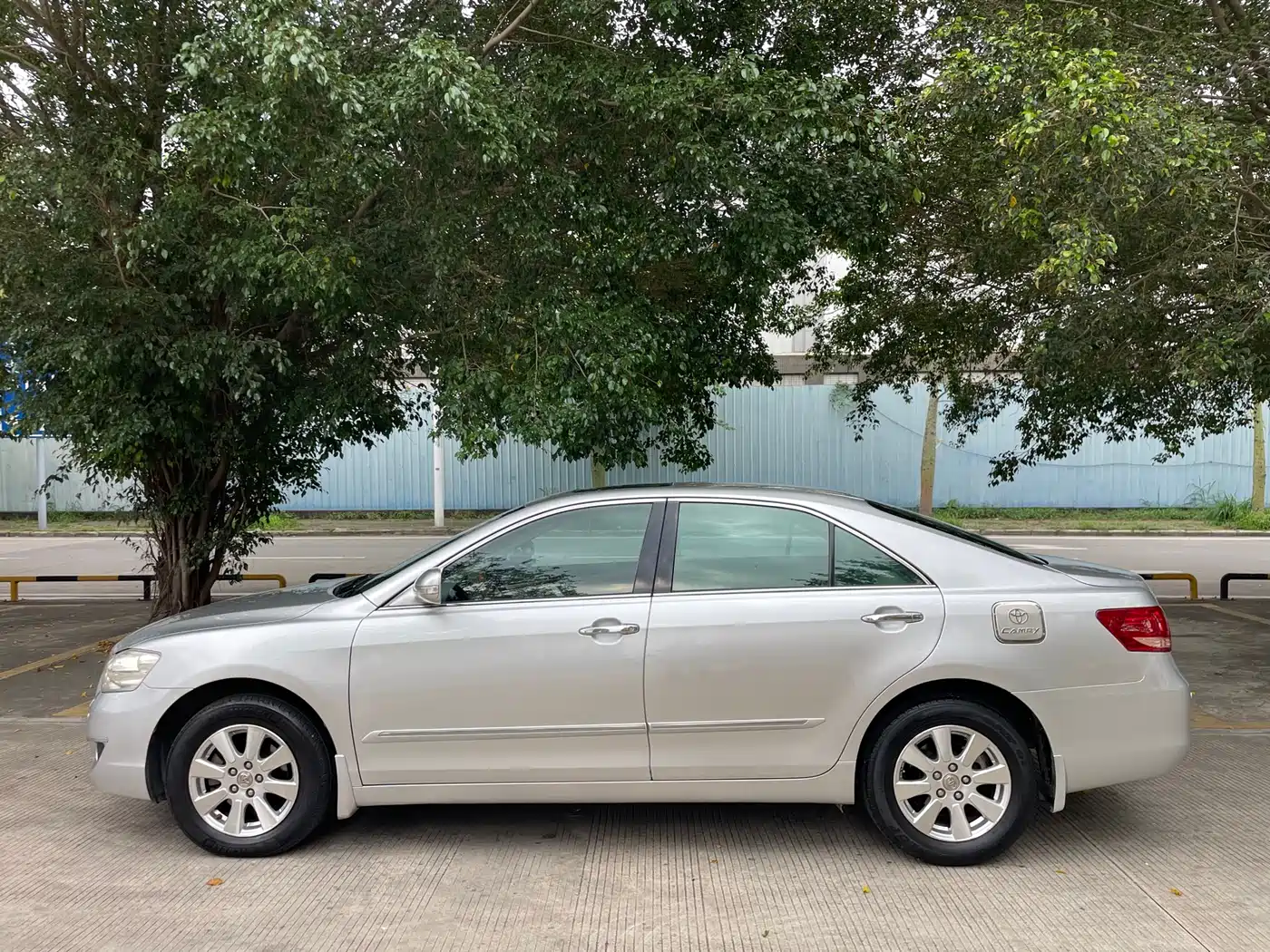 Toyota Camry 2007 240G Luxury Edition фото 3