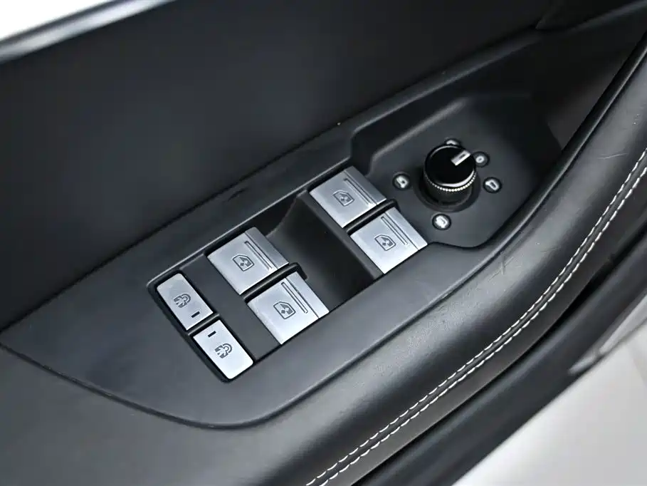 Audi A6L 2024 55 TFSI quattro Exclusive Dynamic фото 22