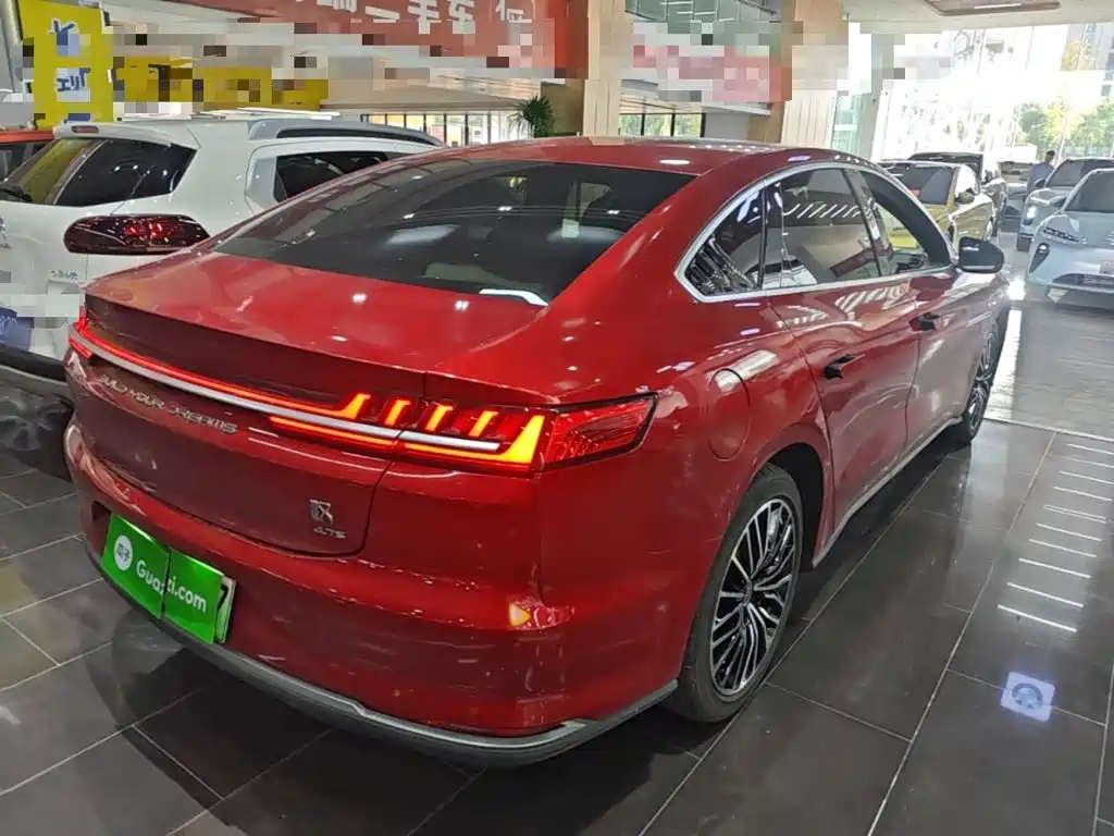 Фото 7 - BYD Han