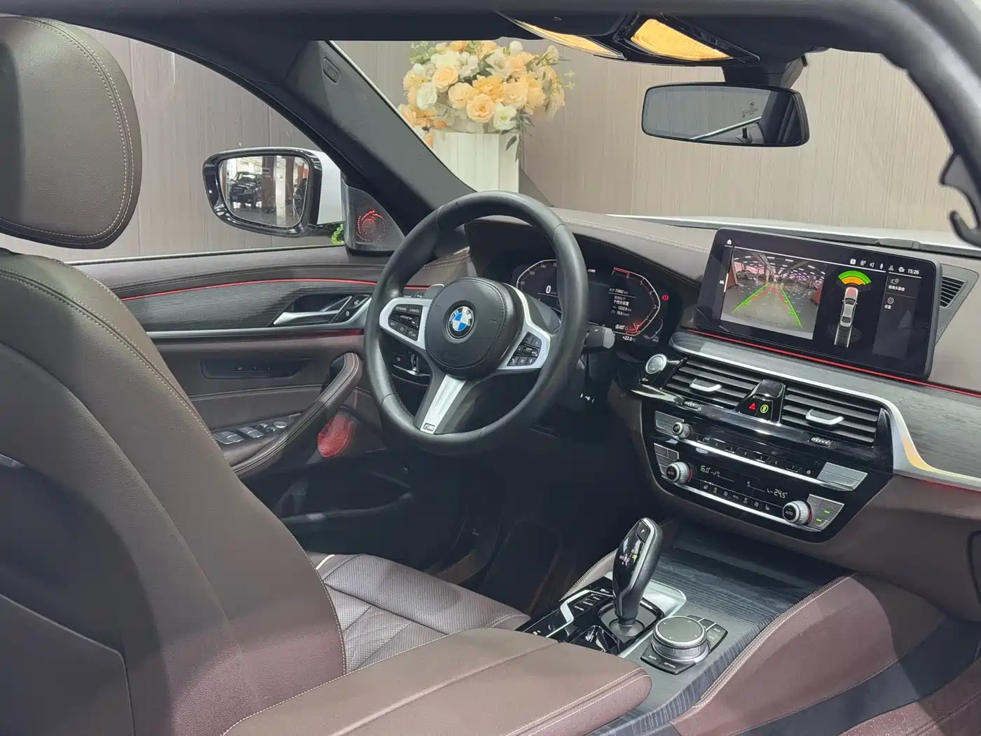 BMW 5 Series 2021 530Li Leading M Sport Package фото 12