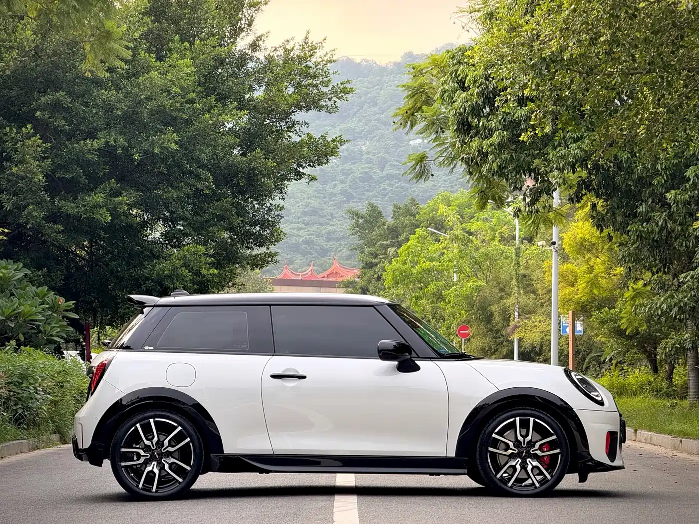 MINI JCW 2025 2025 JOHN COOPER WORKS