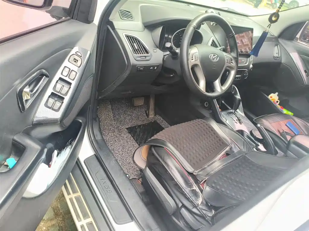 Hyundai Beijing Hyundai ix35 2015 2.0L Automatic 2WD Smart China V фото 14