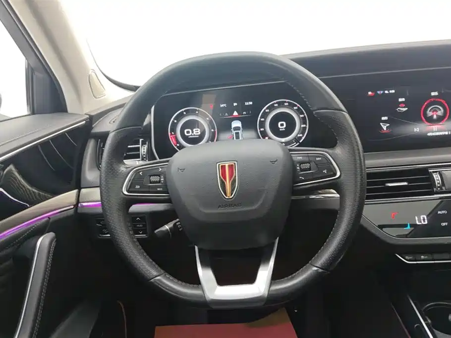 Hongqi HS5 2022 Facelift 2.0T Smart Flag Enjoyment Edition фото 15