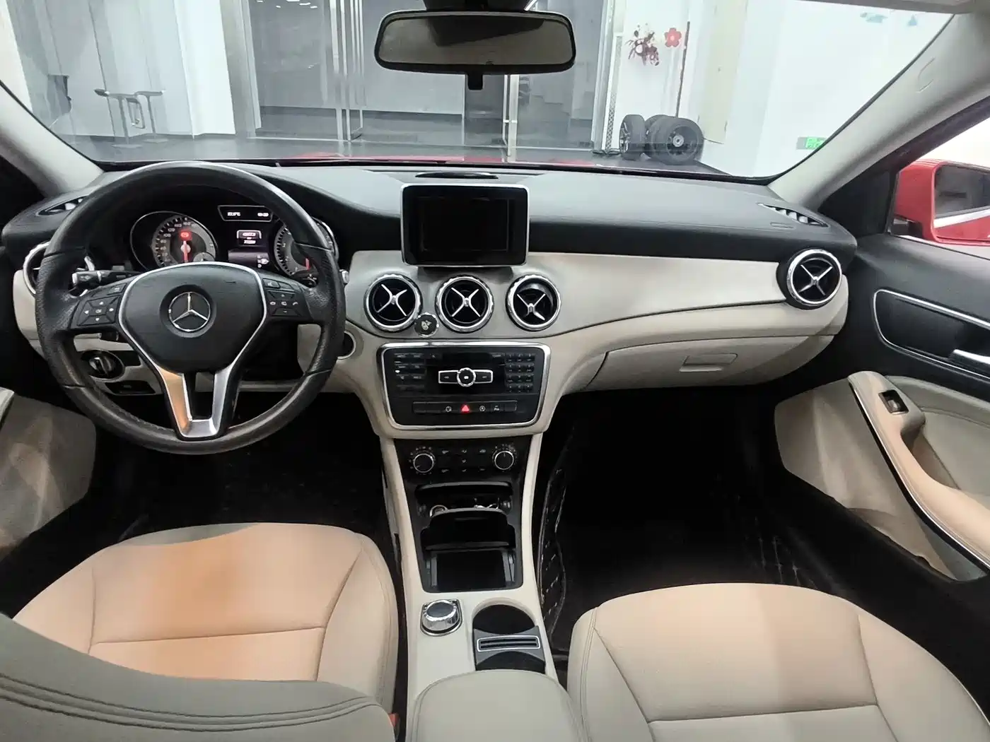 Mercedes-Benz GLA 2015 GLA 200 Fashion фото 15