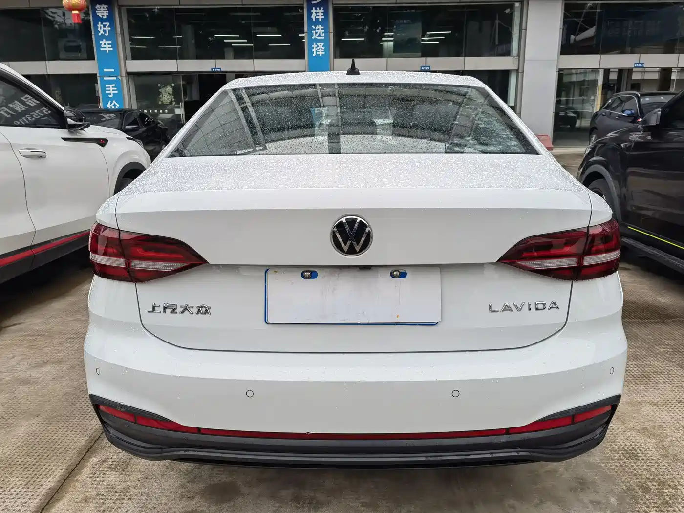 Volkswagen Lavida 2024 Model 1.5L Automatic Delight Edition фото 5