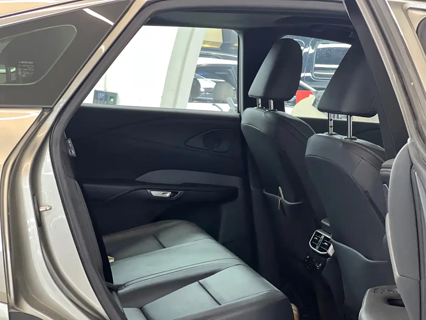 Lexus RX 2025 2025 300 4WD Premium Edition