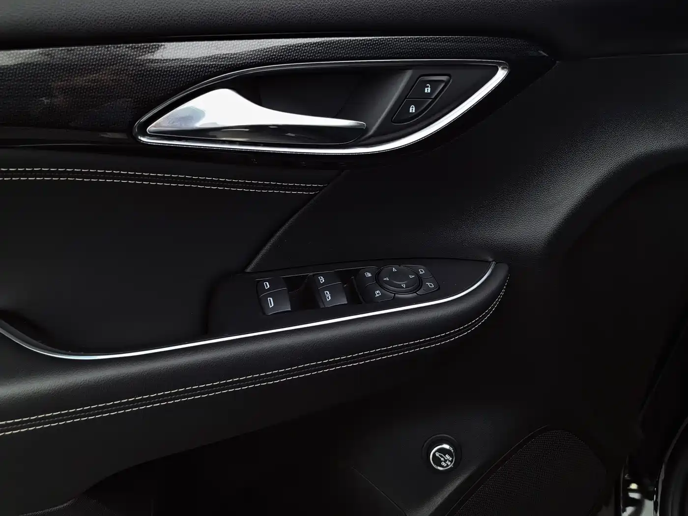 Buick Envision Plus 2023 Enclave Plus 652T 5-Seater Luxury фото 21
