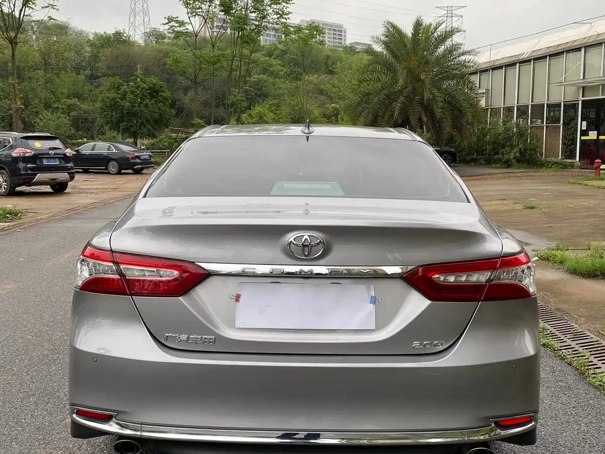 Toyota Camry 2023 2.0G Luxury Edition фото 4