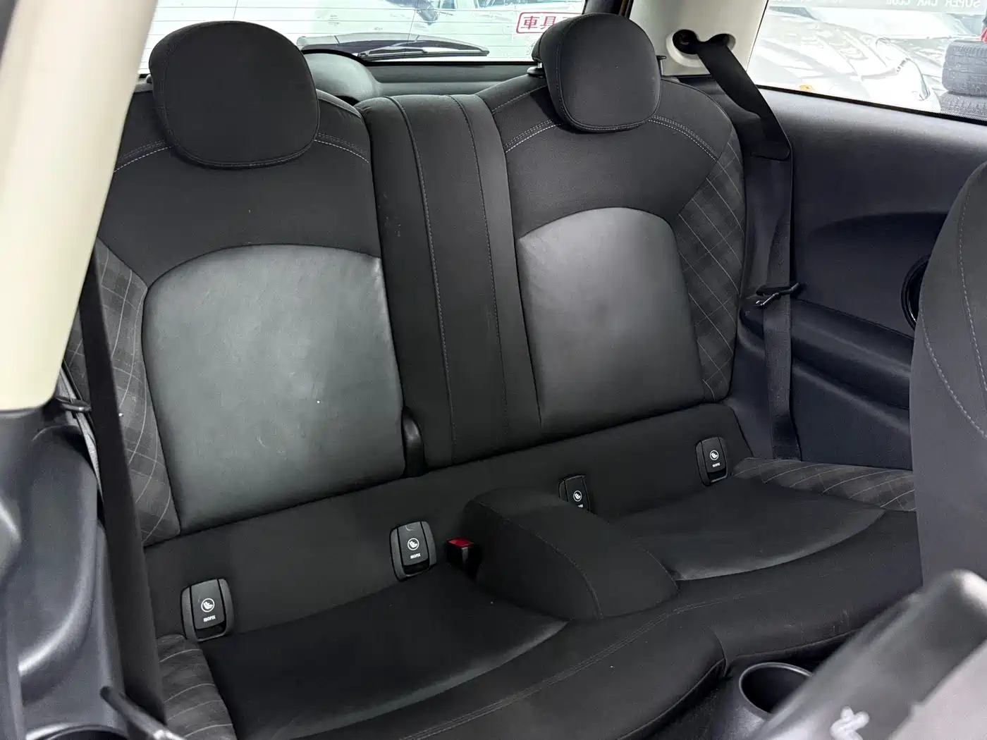 MINI 2016 1.5T COOPER Pioneer фото 12