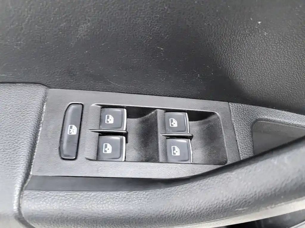 Фото 9 - Škoda Octavia