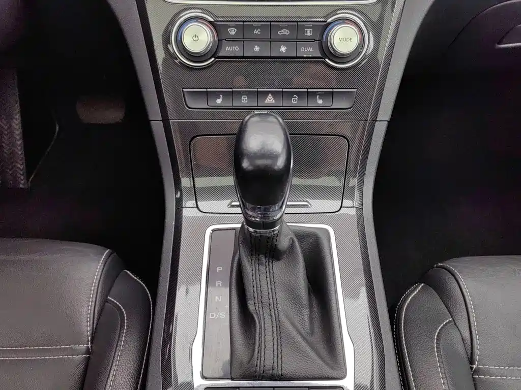 MG Roewe RX5 2017 2017 30T Automatic AWD Flagship Edition