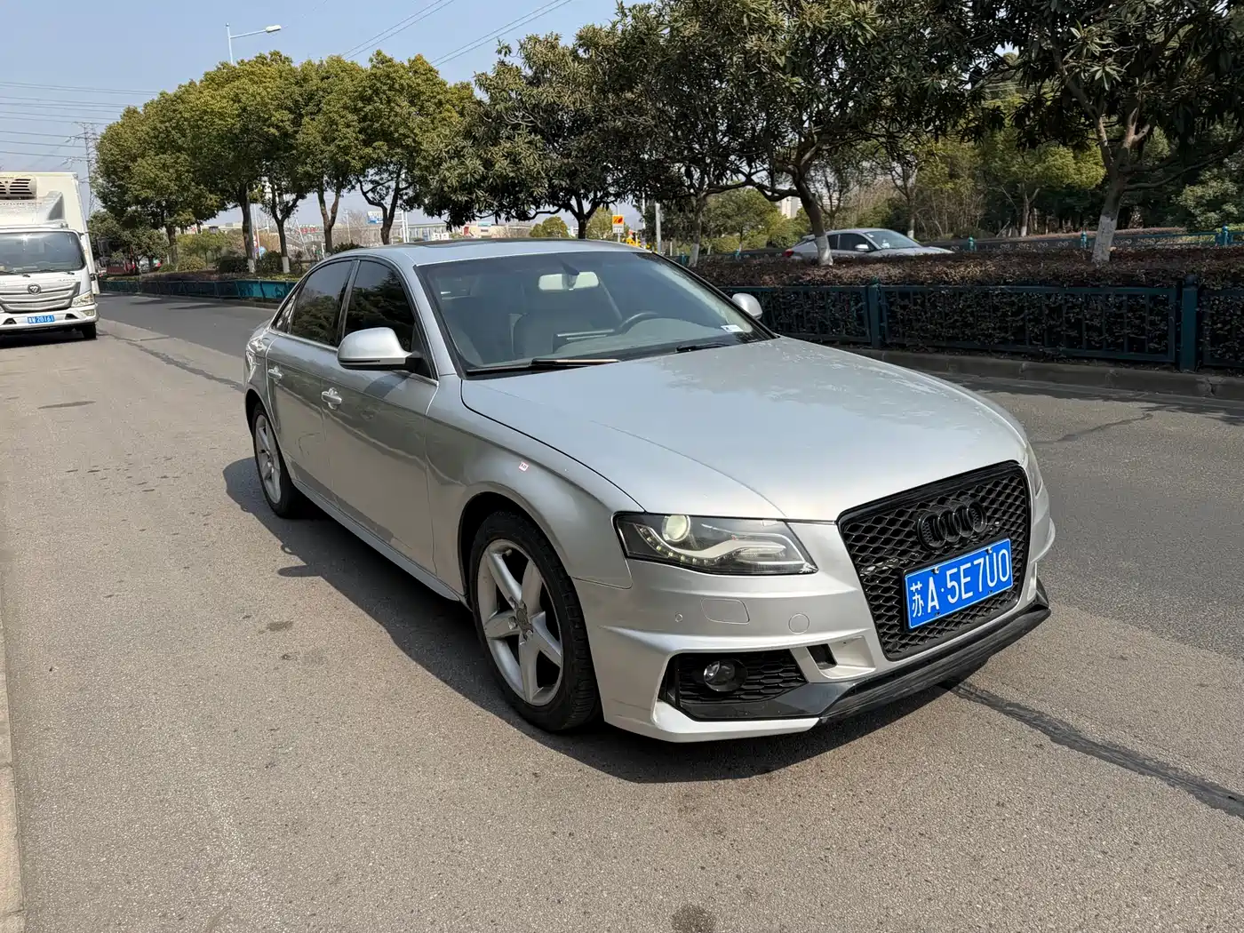 Audi A4L 2012 2.0 TFSI Auto Comfort фото 3