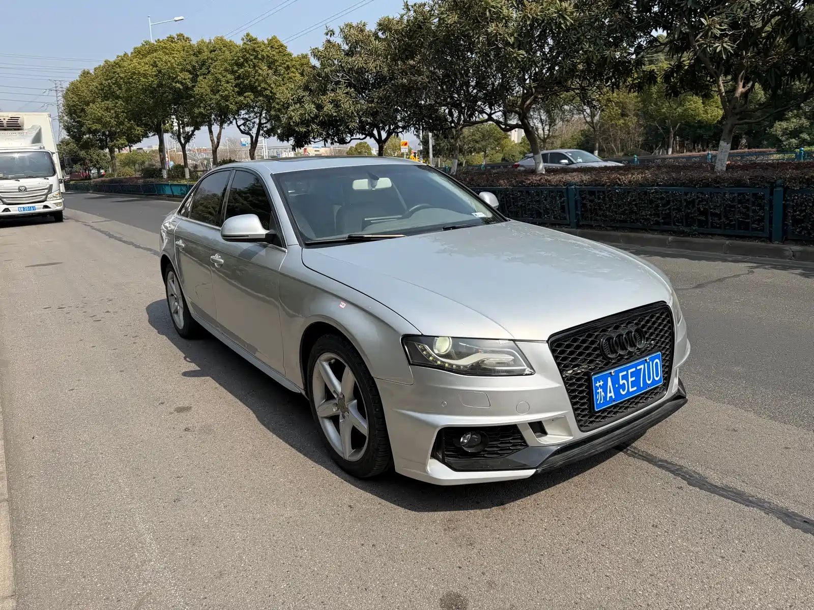 Фото 3 - Audi A4L