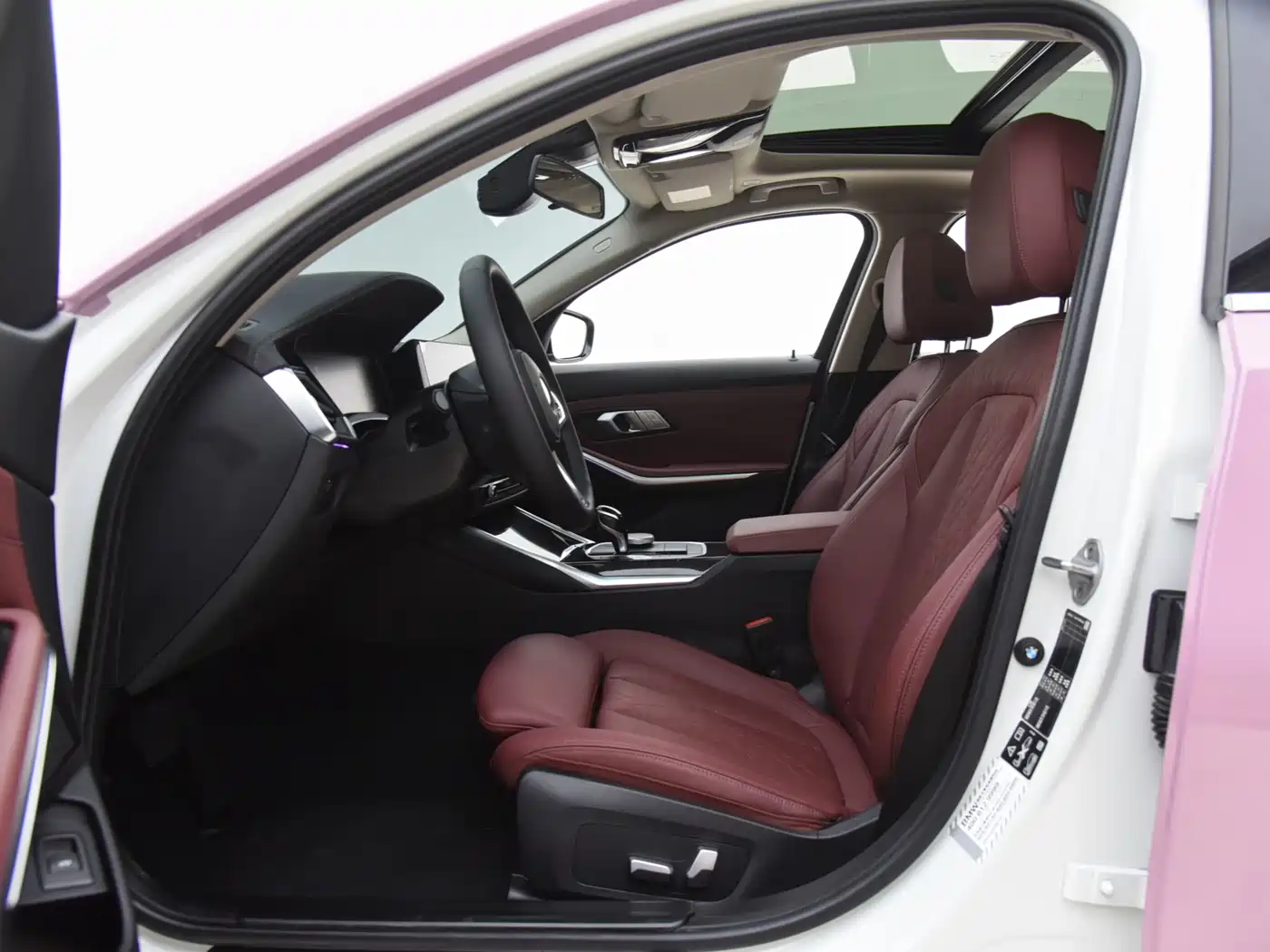 BMW 3 Series 2022 325Li xDrive M Sport Package фото 7