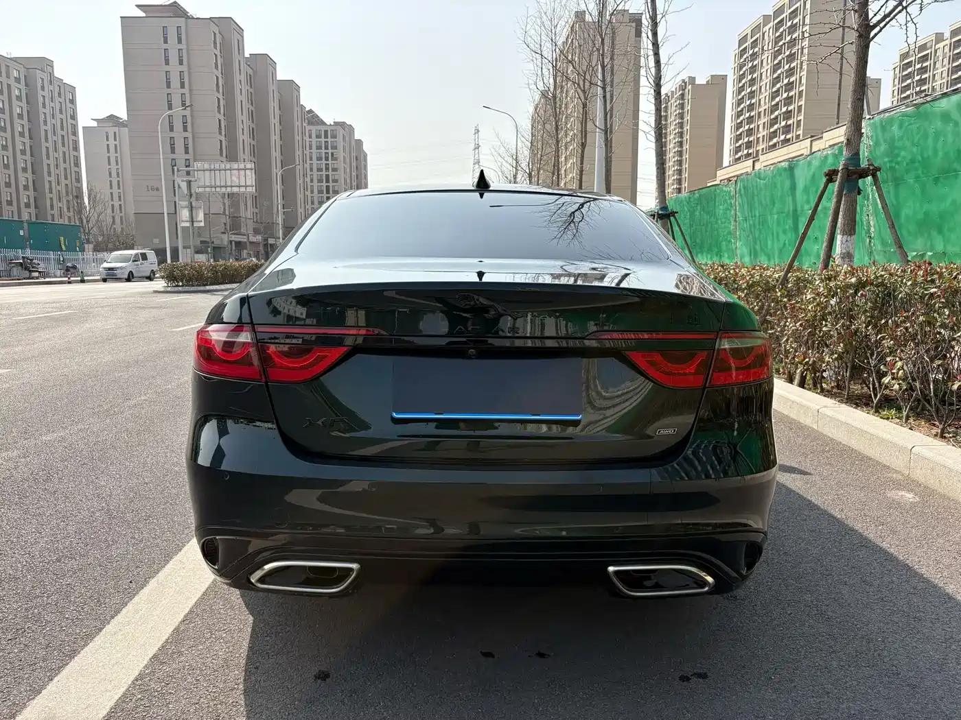 Jaguar XFL 2021 XFL 2.0T P250 AWD Gloss Black Sport Edition фото 3