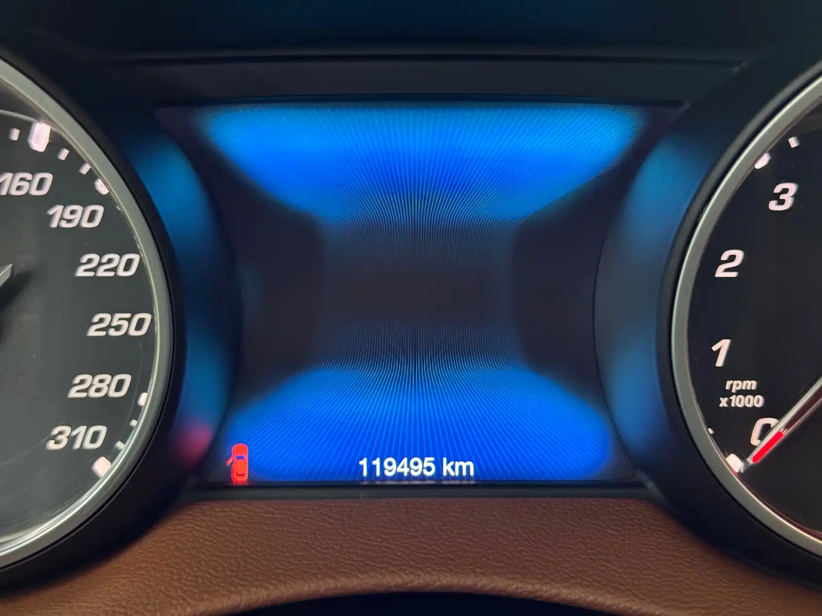 Photo 12 - Maserati Levante