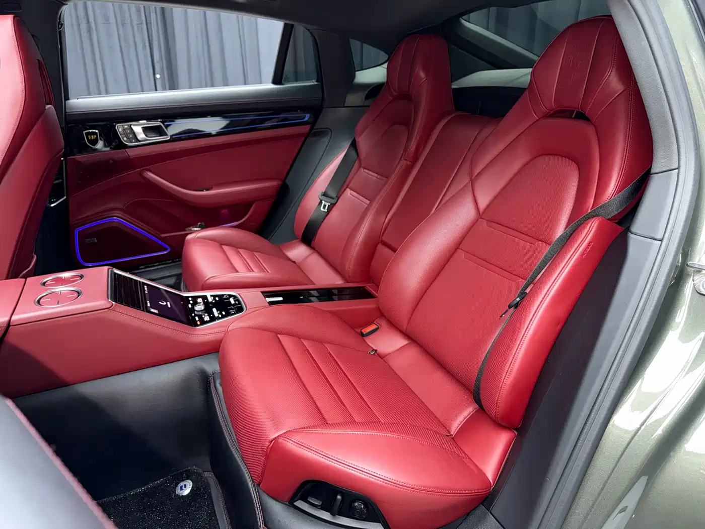 Porsche Panamera 2023 Panamera Executive Long Wheelbase 2.9T фото 14