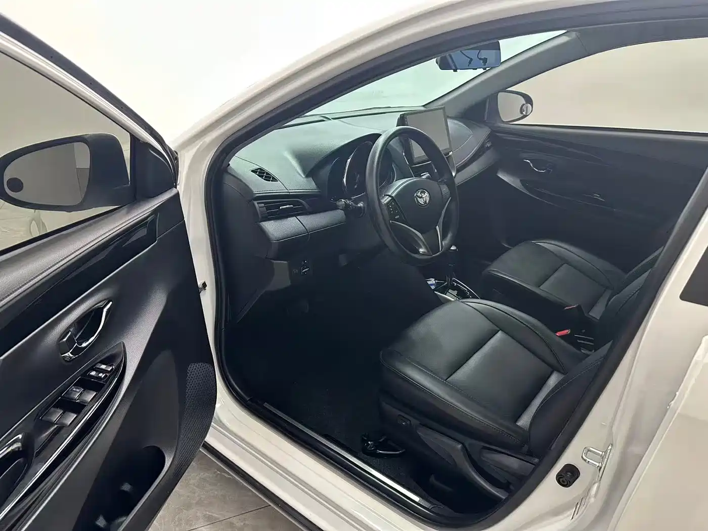 Toyota Yaris, миниатюра 7