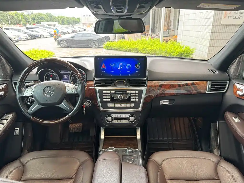 Mercedes-Benz M-Class 2015 ML 400 4MATIC Luxury фото 9